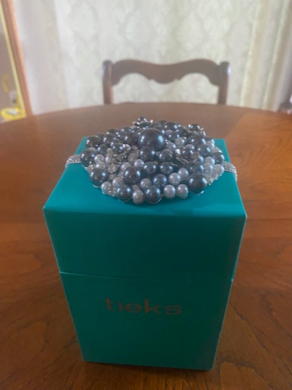Limited Addition Tahitian Pearl Tieks size 9 with box and topper - Picture 2 of 7